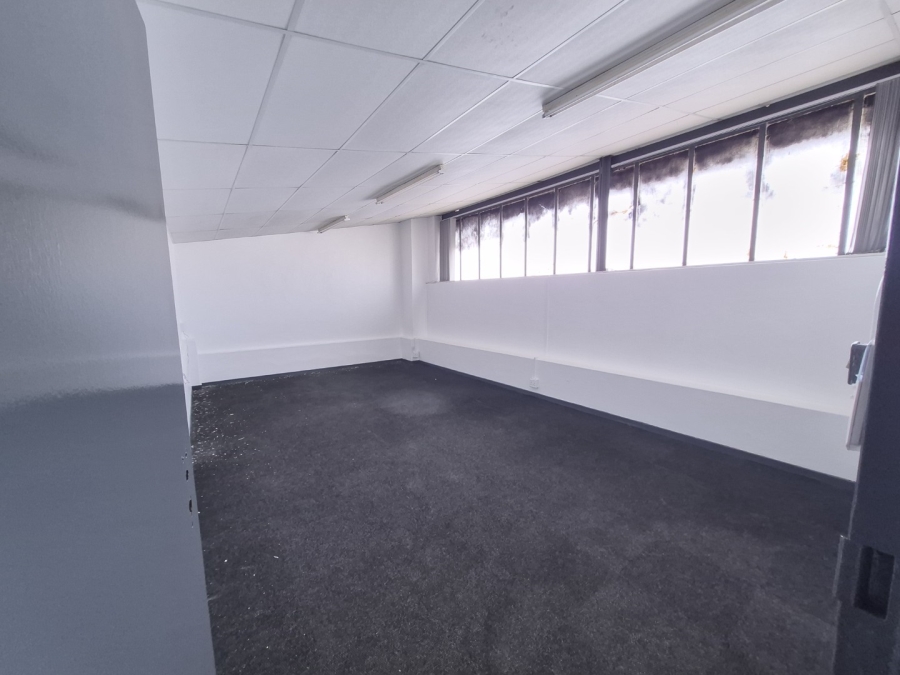 To Let Commercial Property for Rent in Paarden Eiland Western Cape
